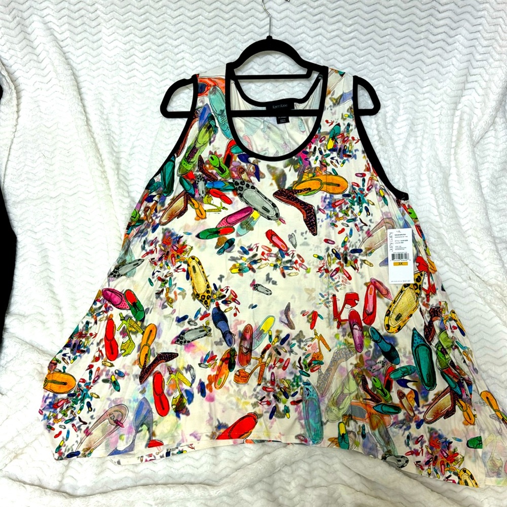 Karen Kane tank